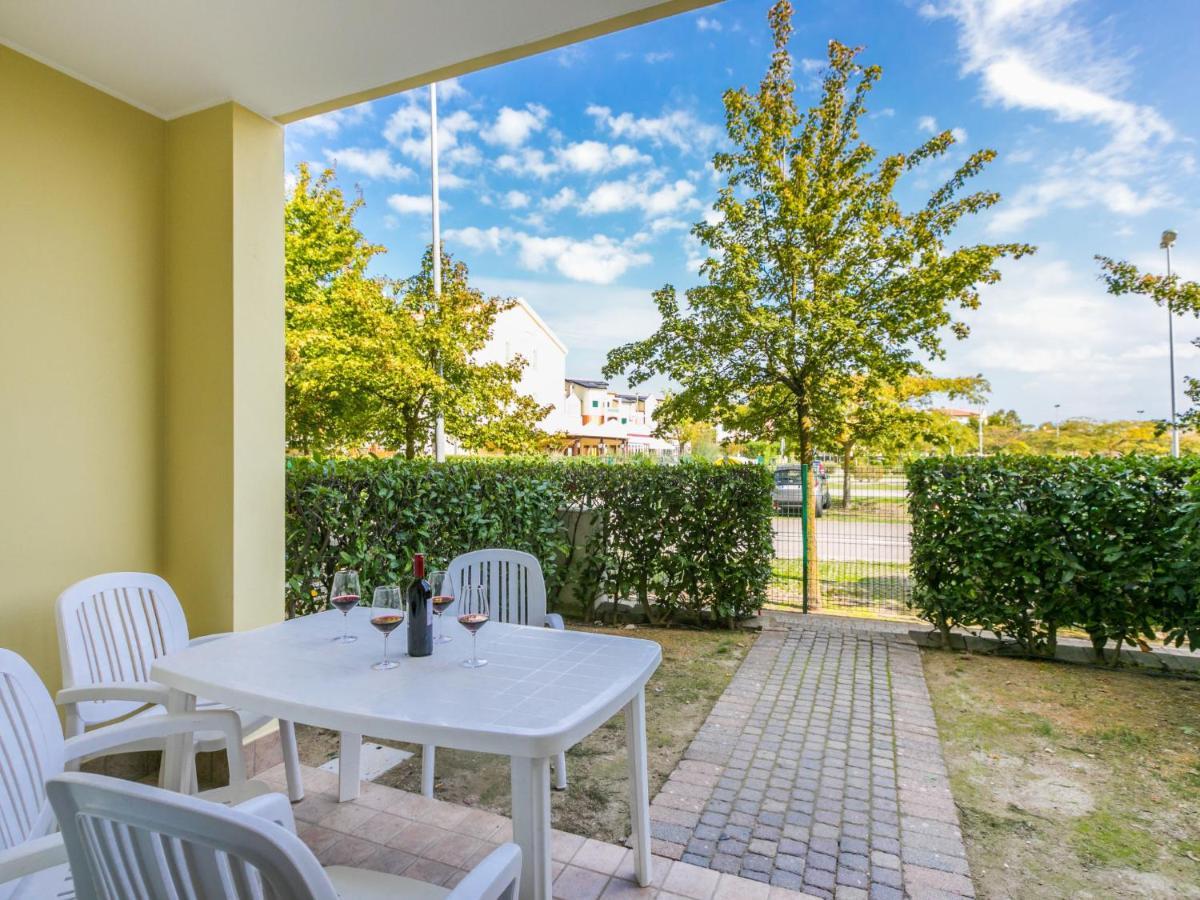 Apartment Robinia-Pinetine-4 By Interhome Duna Verde Exterior photo